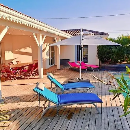 Vacation For 9 People Swimming Pool Soulac Beaches * Talais