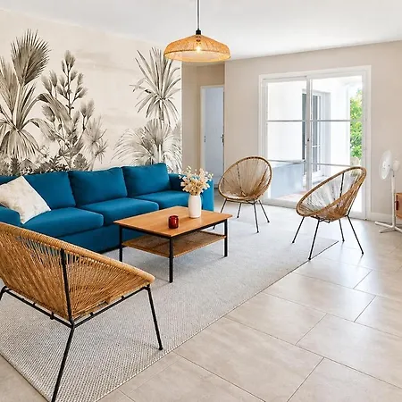 Villa Vacation For 9 People Swimming Pool Soulac Beaches Talais